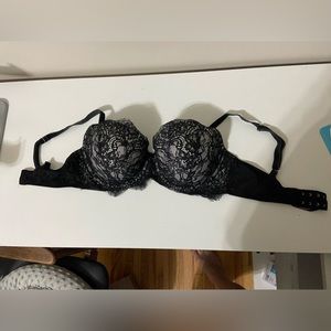 34DD Victorias Secret Bra